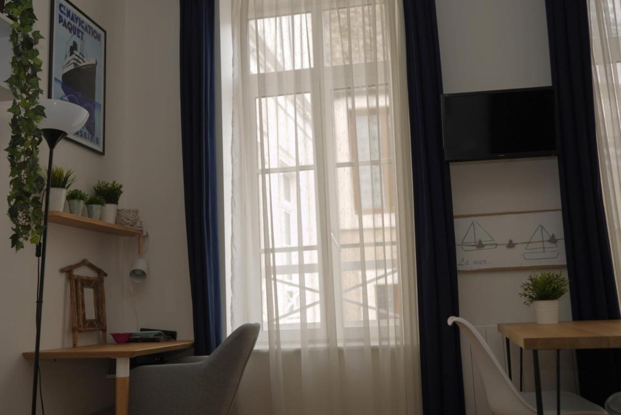 Appartement Cosy Et Lumineux Idealement Place Boulogne-sur-Mer Luaran gambar